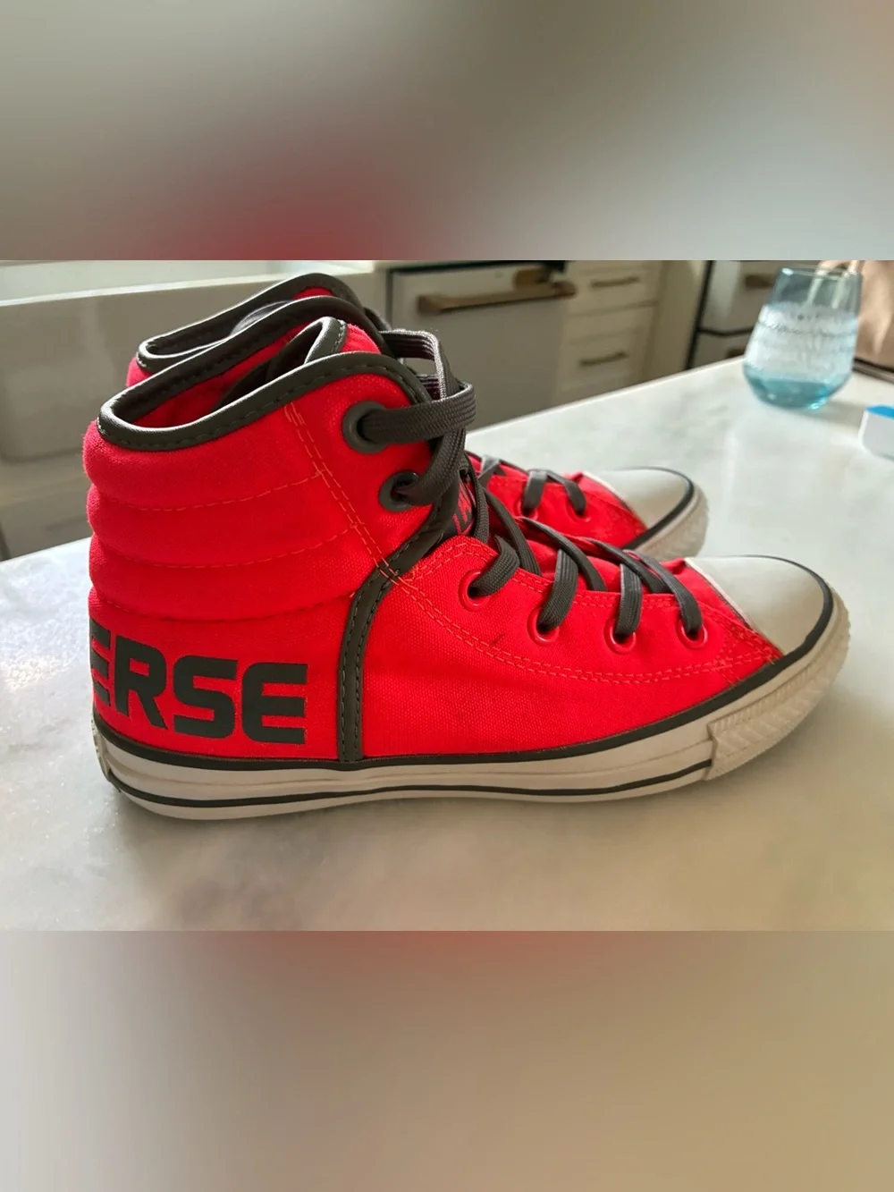 Converse Kids' neon orange Red High-Top Sneakers all star Chuck Taylor 5.5